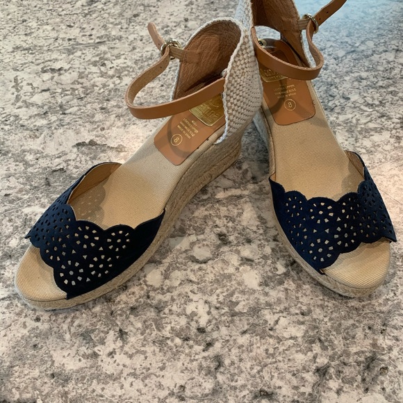 Sold New Kanna Blue Suede Platform Espadrilles. 8 - Picture 12 of 12